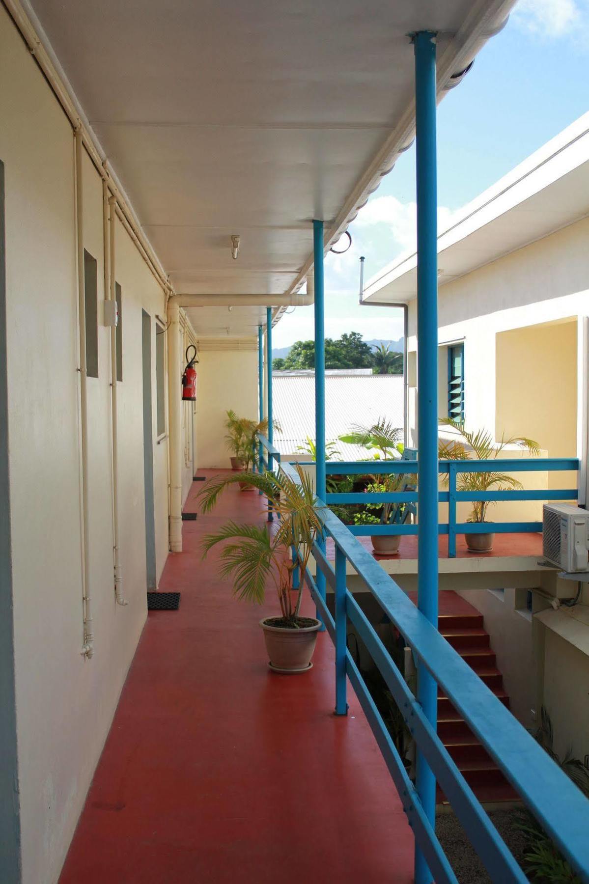 Pacific Paradise Motel Port Vila Ngoại thất bức ảnh